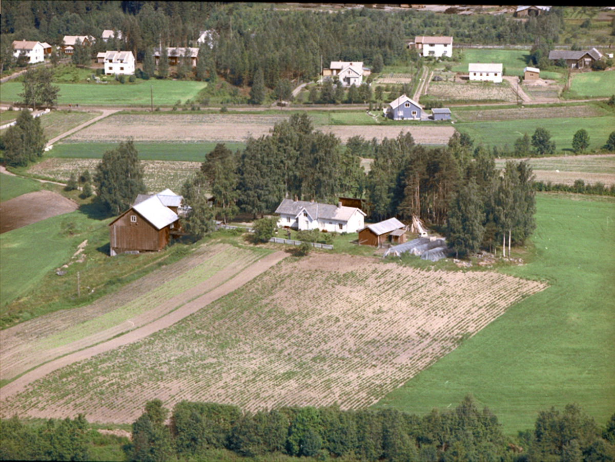Widerøes Flyveselskap A/S, FLYFOTO BOLIGBEBYGGELSE ILSENG, HAUGEN