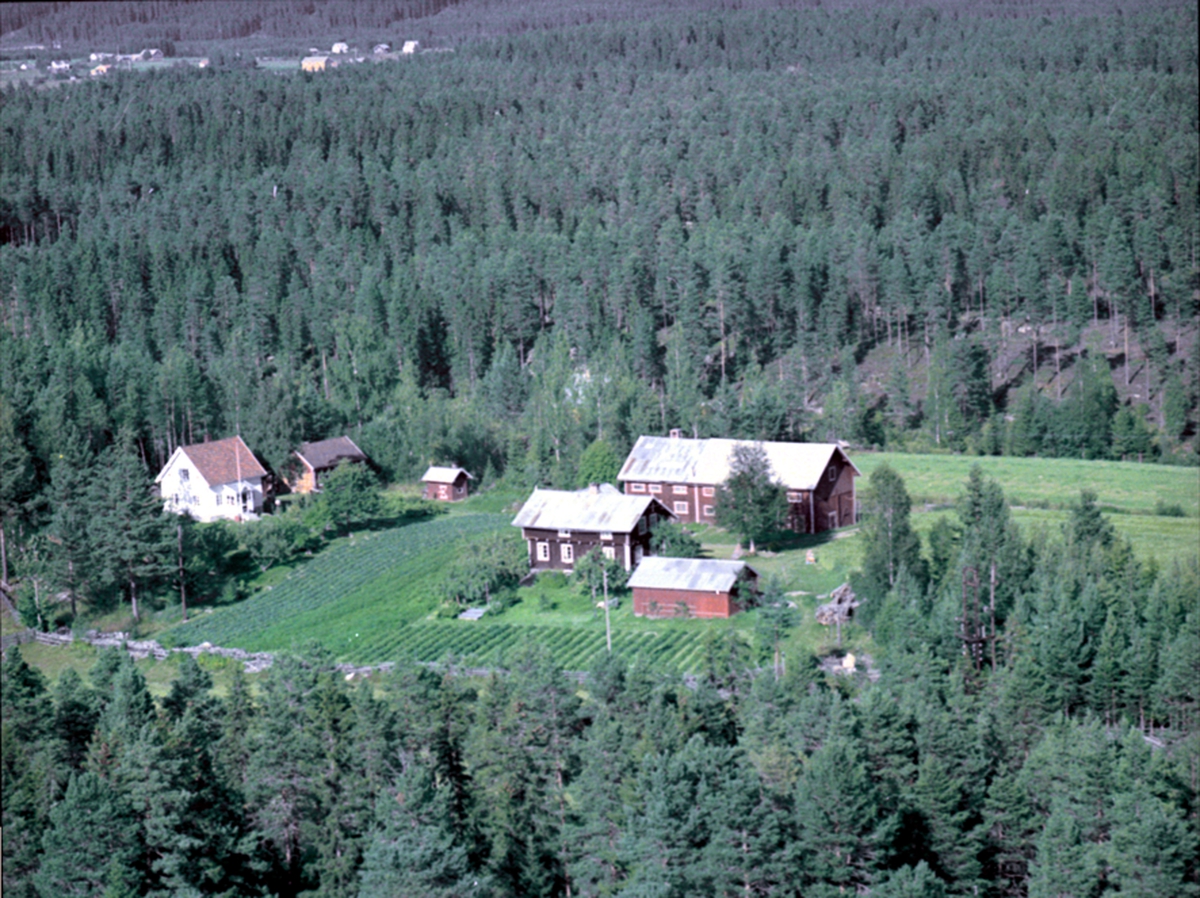 Widerøes Flyveselskap A/S, FLYFOTO BEKKEBAKKEN, VALLSET