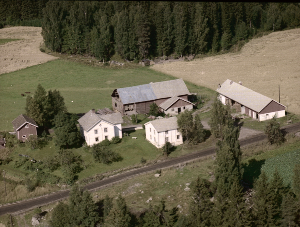 Widerøes Flyveselskap A/S, FLYFOTO EVENRUD MED ELVESTAD, TANGEN