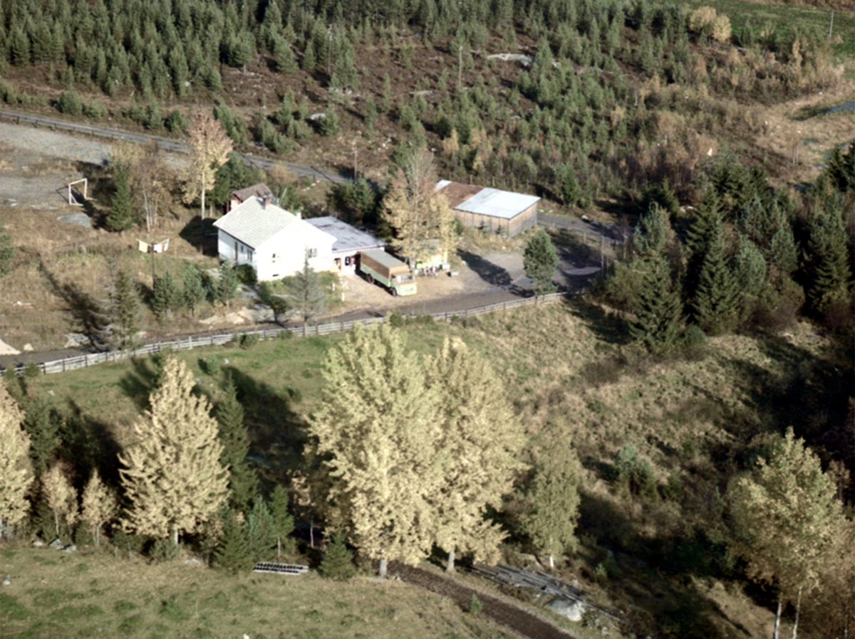 Widerøes Flyveselskap A/S, FLYFOTO KNAUSEN, ÅSVANG