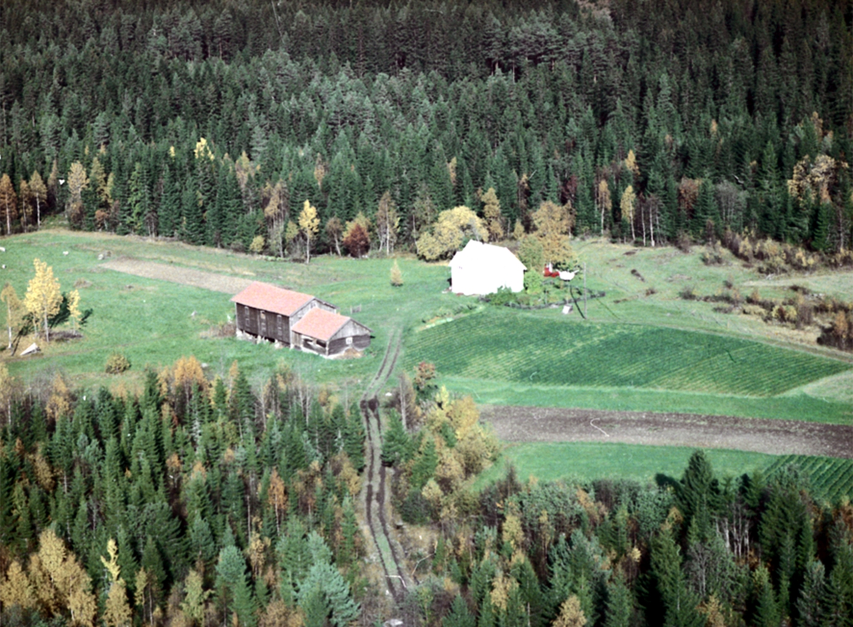 Widerøes Flyveselskap A/S, FLYFOTO ÅSBEKKEN, ÅSBÆKKEN, ÅSVANG