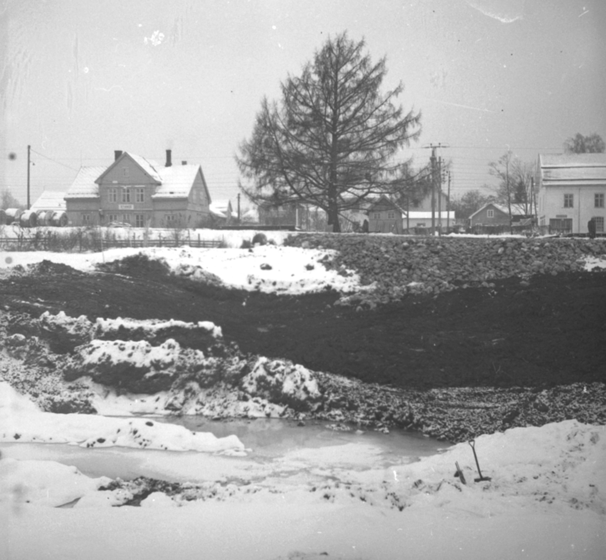 Anno Domkirkeodden, BYGGING, FELLESKJØPETS MØLLE, SILOEN BYGGES, GRAVING