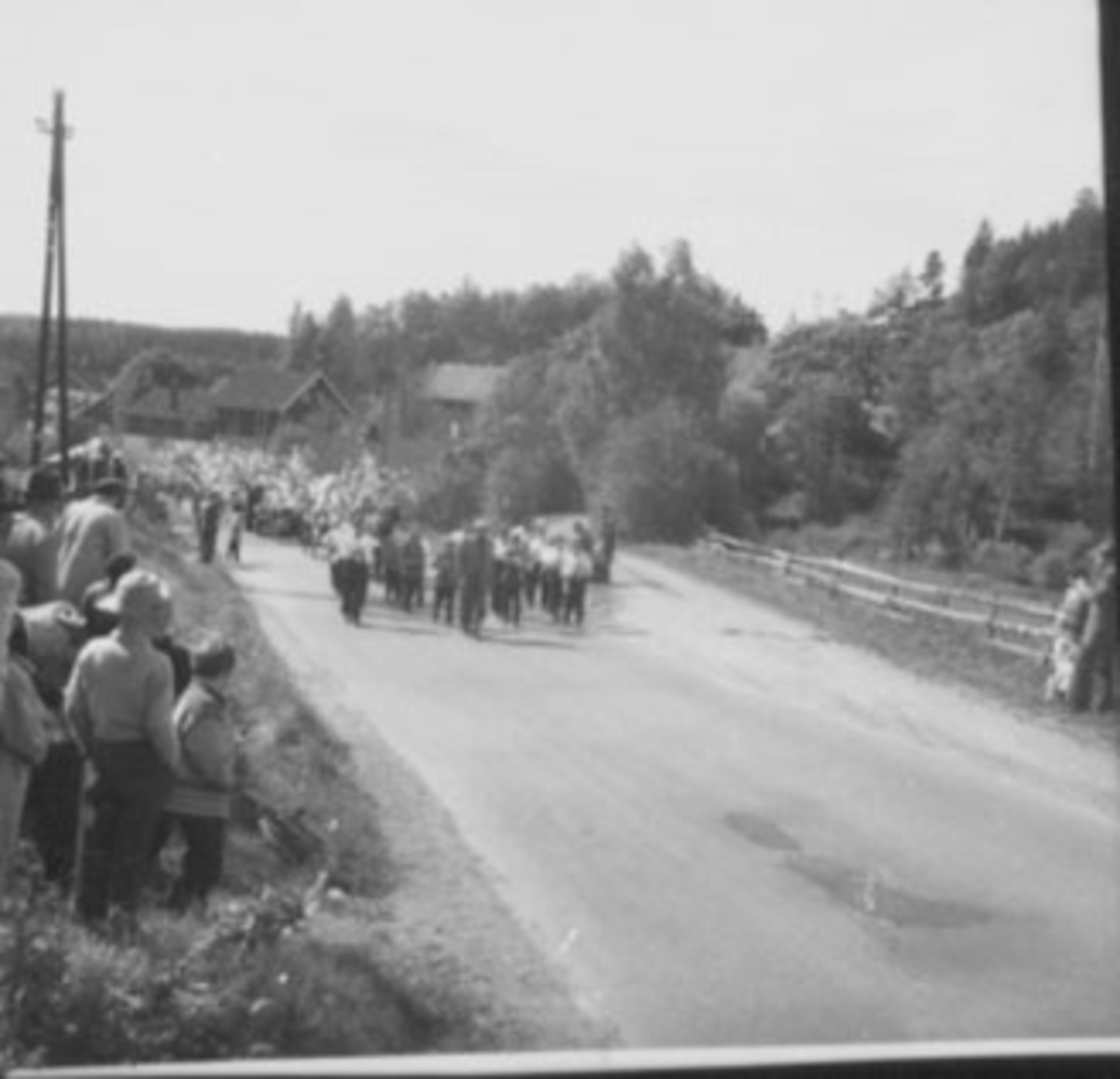 Anno Domkirkeodden, WERGELANDSDAGEN, OPPTOG, MANGE BARN, MUSIKKORPS, FORAN REFLING HAGEN, INGEBORG TANGEN