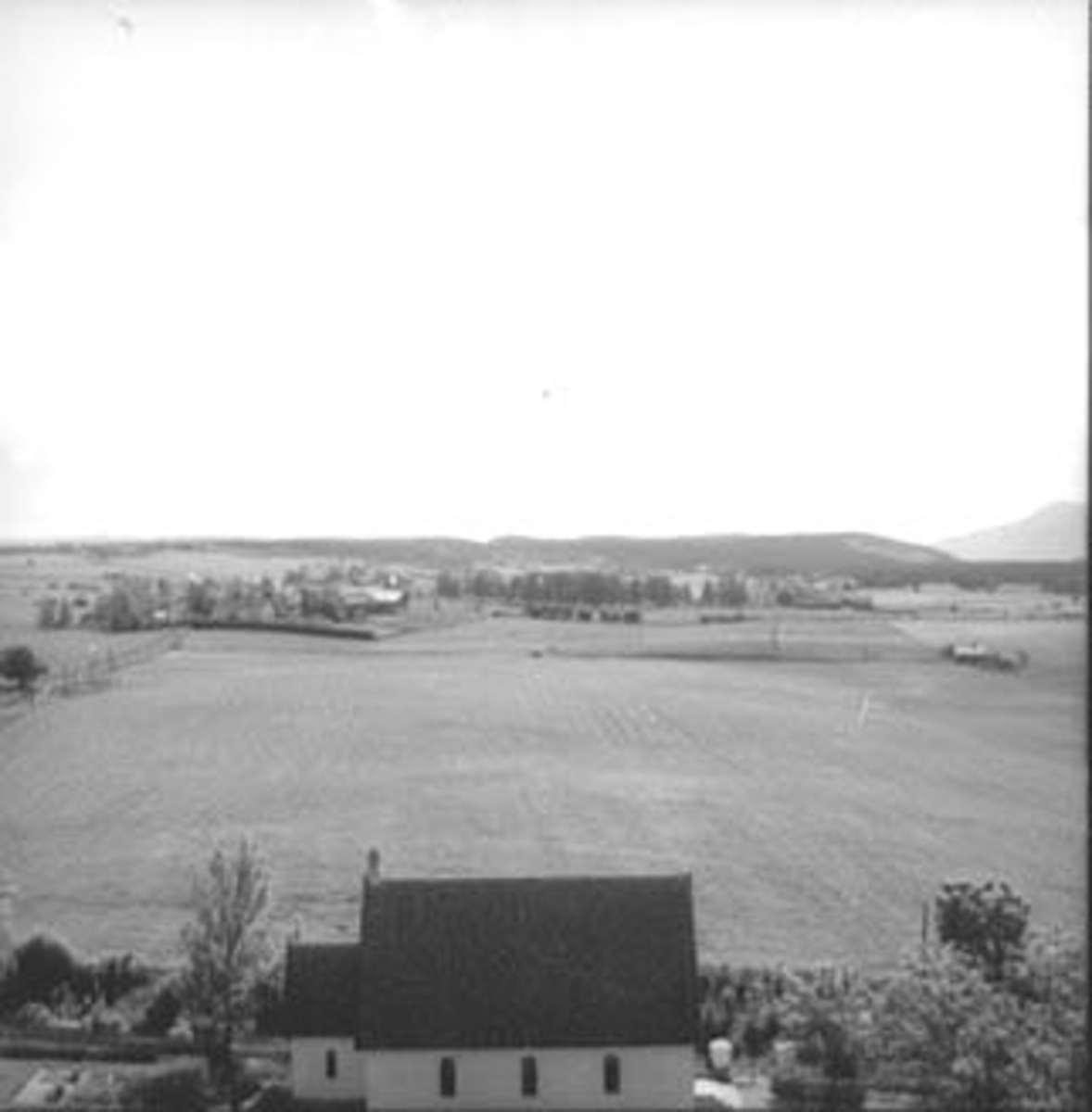 Anno Domkirkeodden, EKSTERIØR: STANGE GRAVKAPELL,