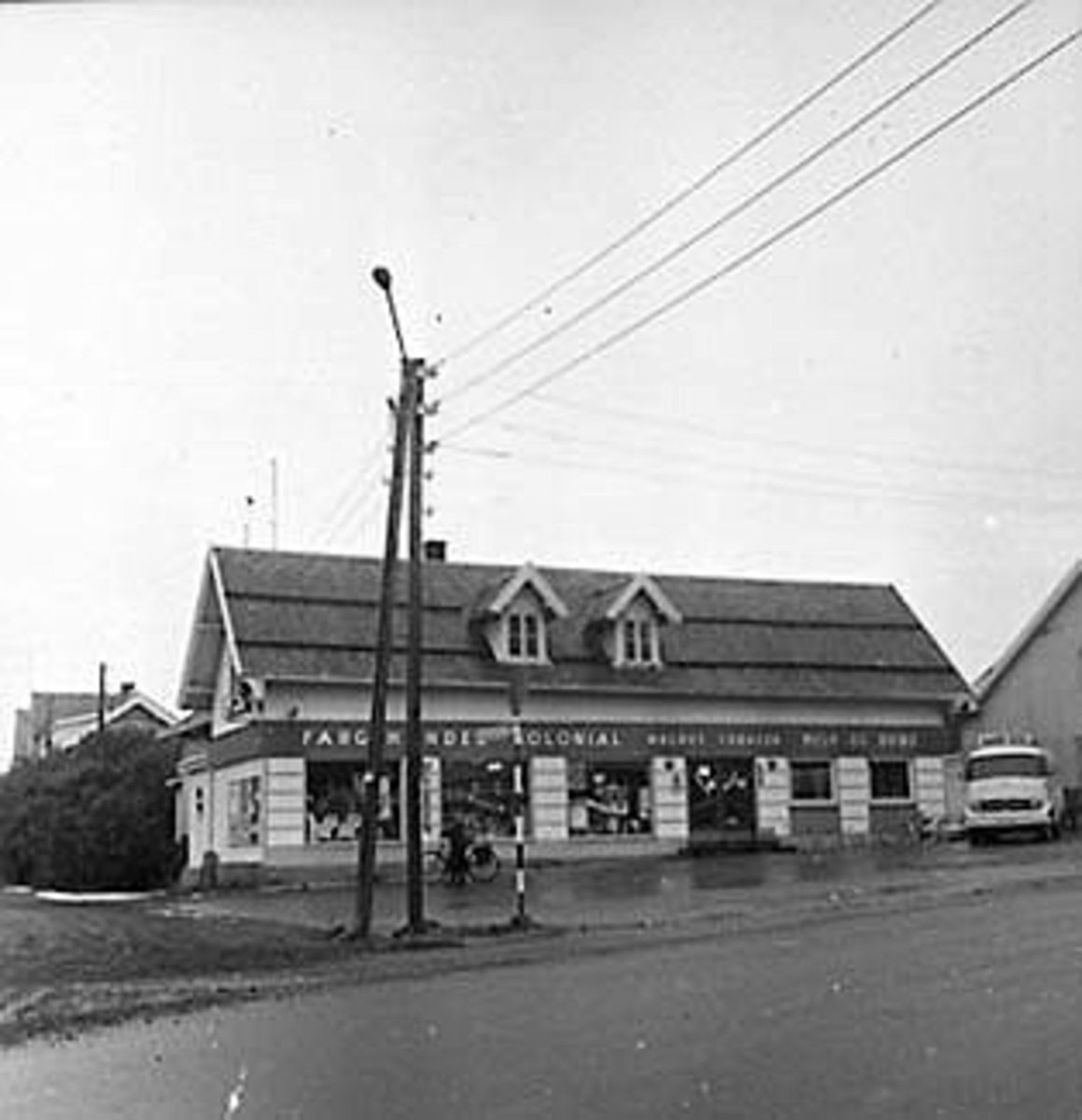 Anno Domkirkeodden, STANGEBYEN, EKSTERIØR: GODAGERGÅRDEN, ALFHEIM, FARGEHANDEL, KOLONIAL