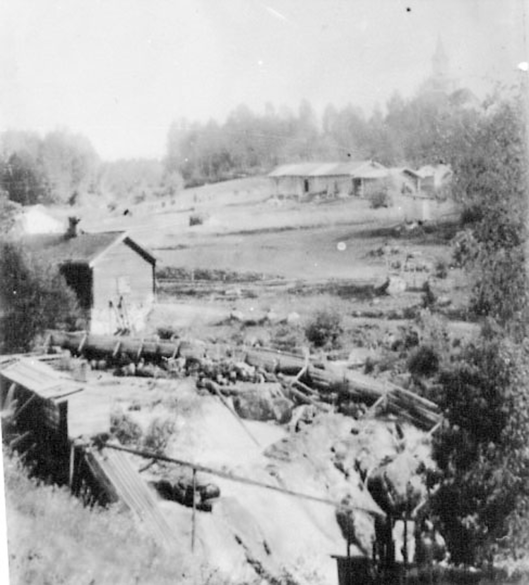 Normann Helger, VIKSFOSSEN, TANGEN, TRERENNERSTANGE, VIK MØLLE, DALFALLPUTTEN ?