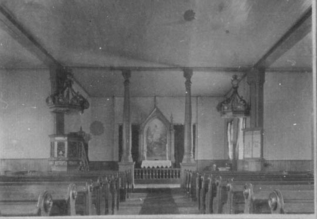 Anno Domkirkeodden, INTERIØR: OTTESTAD KIRKE MOT ALTERET,