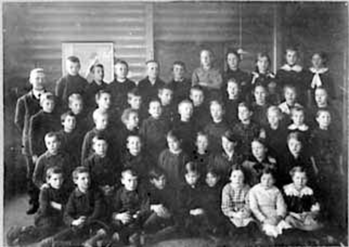 Anno Domkirkeodden, GRUPPE: 48 SKOLEELEVER MED LÆRER, STANGE SKOLE,