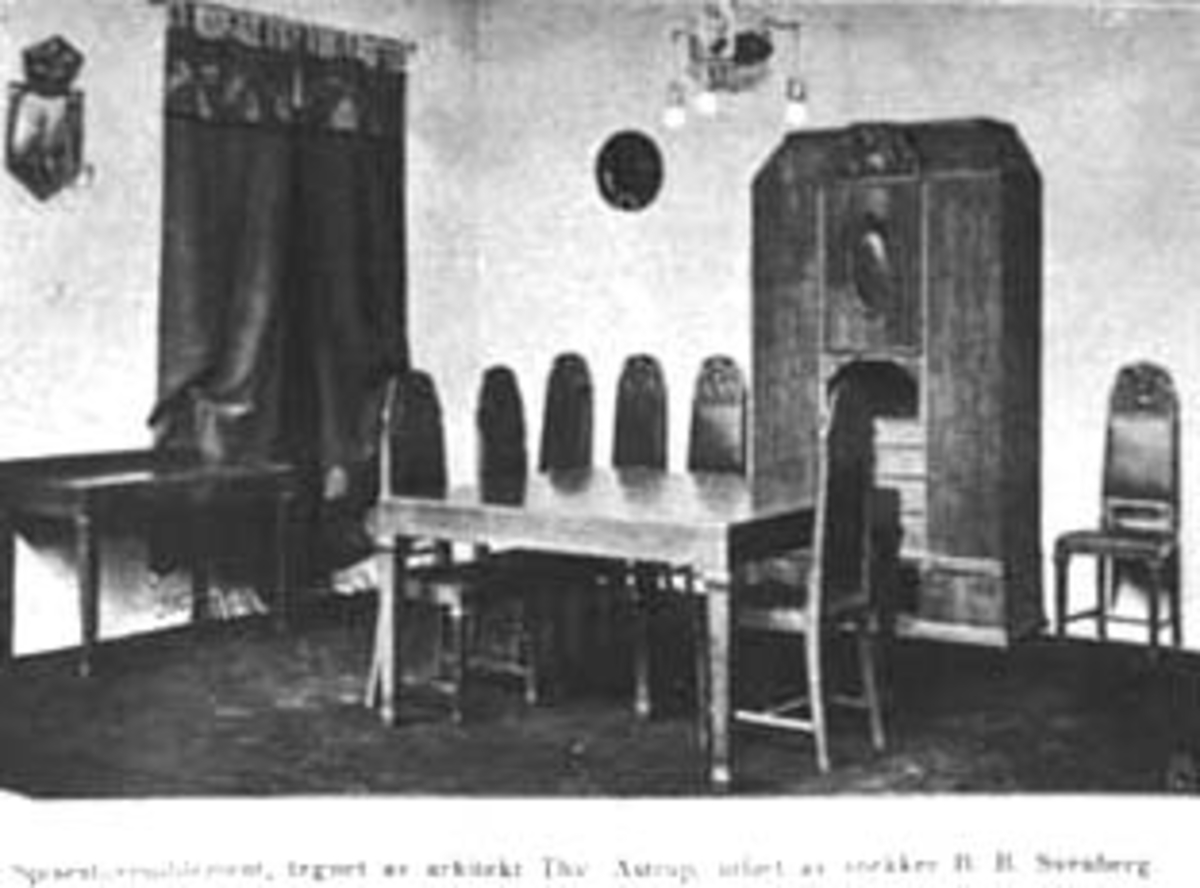 Normann Helger, SPISESTUEMØBLEMENT, TEGNET AV THV. ASTRUP, LAGET AV B. B. SVENBERG, OSLO, (STANGE)