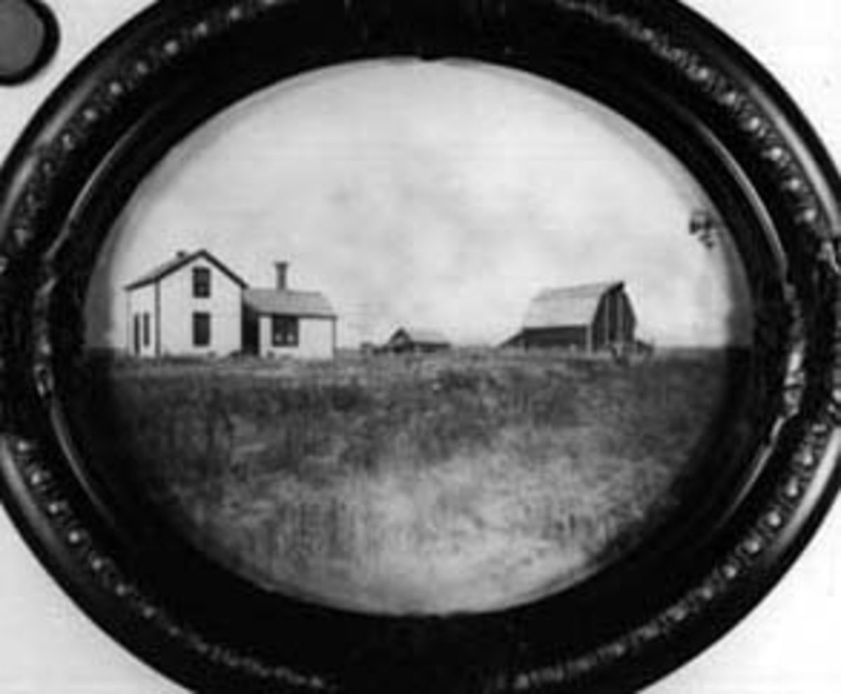 Normann Helger, EKSTERIØR: GARDSBRUK, FARM, MARTINUS HENRIKSEN, HENDRICKSON TOWNSHIP, MC HENRY COUNTY, NORD DAKOTA, USA, (STANGE)