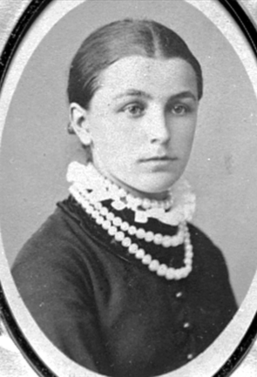 Anno Domkirkeodden, JOHANNE MARIE GODAGER, FØDT ALM I 1861