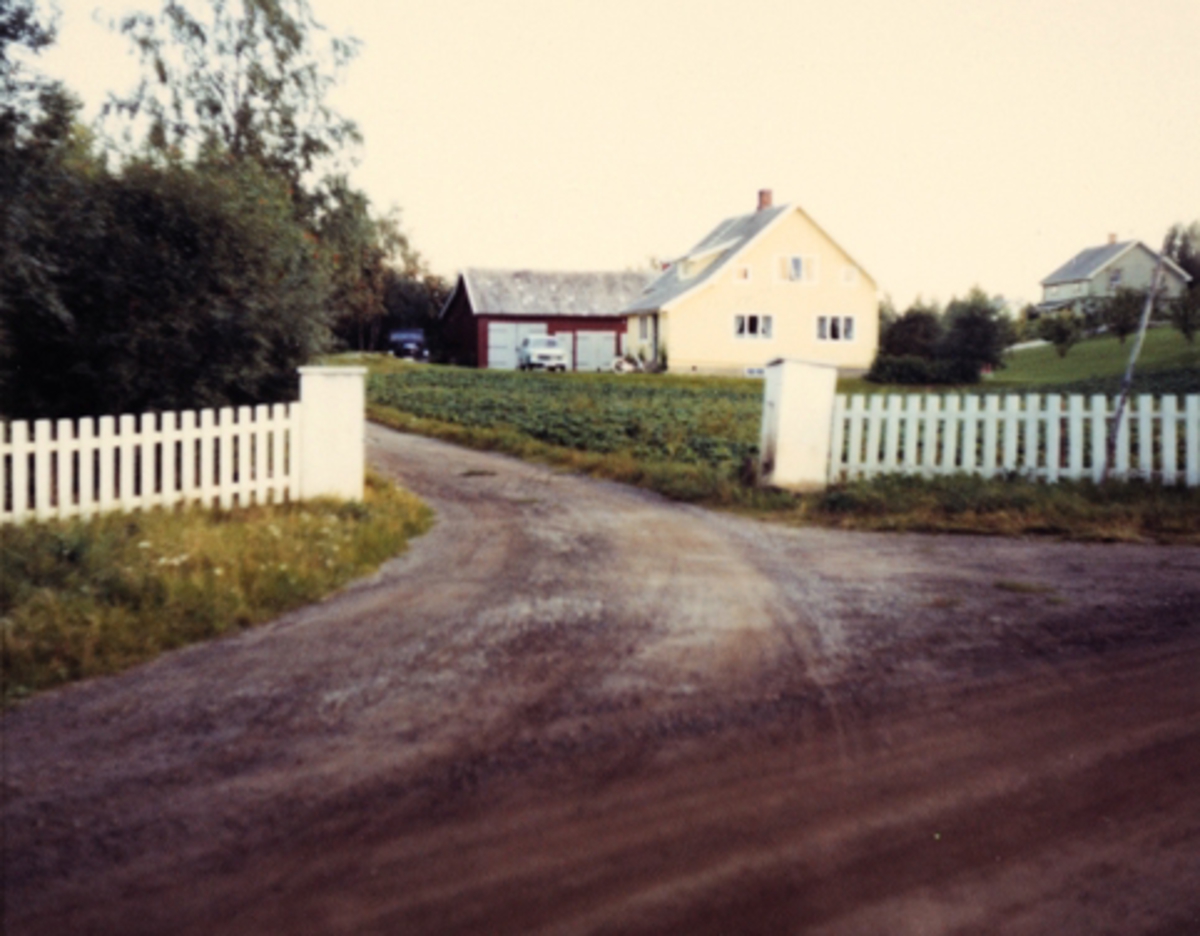 Anno Domkirkeodden, BJØRSTAD I SØRBYGDA I STANGE, CA. 1970.