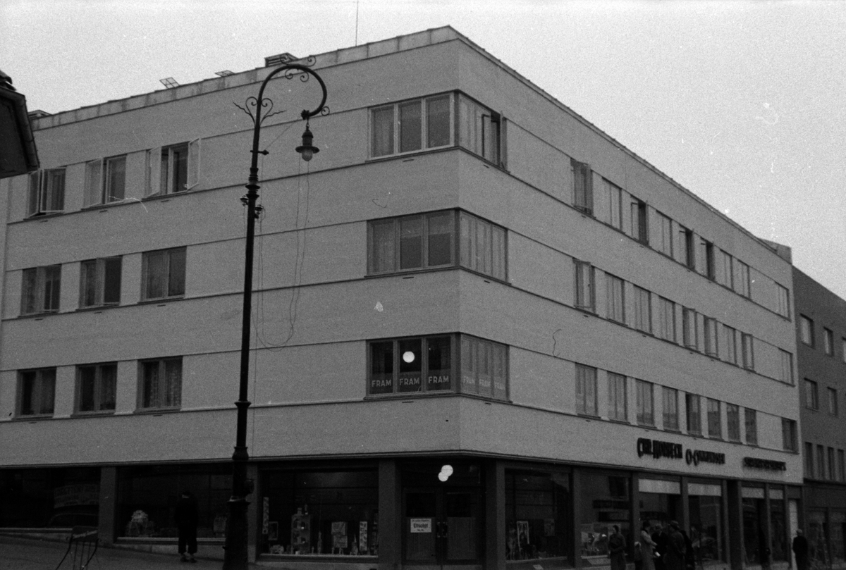 Adolf Skjegstad, TORGGATA 43, HAMAR