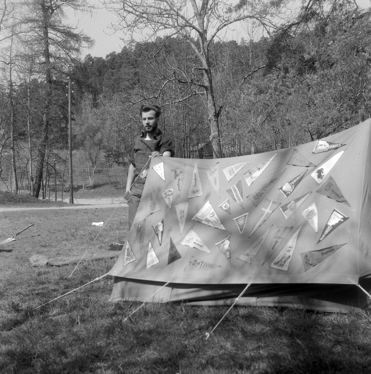 Adolf Skjegstad, CAMPING, TELT, VIMPLER FRA FORSKJELLIGE REISEMÅL