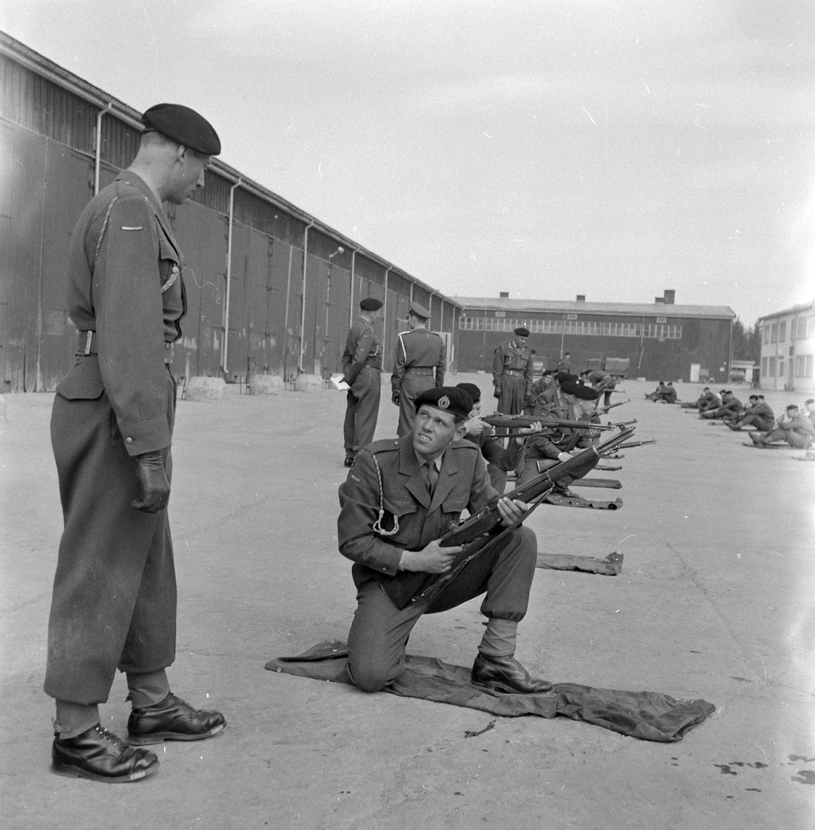 Adolf Skjegstad, MILITÆRØVELSE, KRONPRINS HARALD INSPISERER MILITÆRE TROPPER