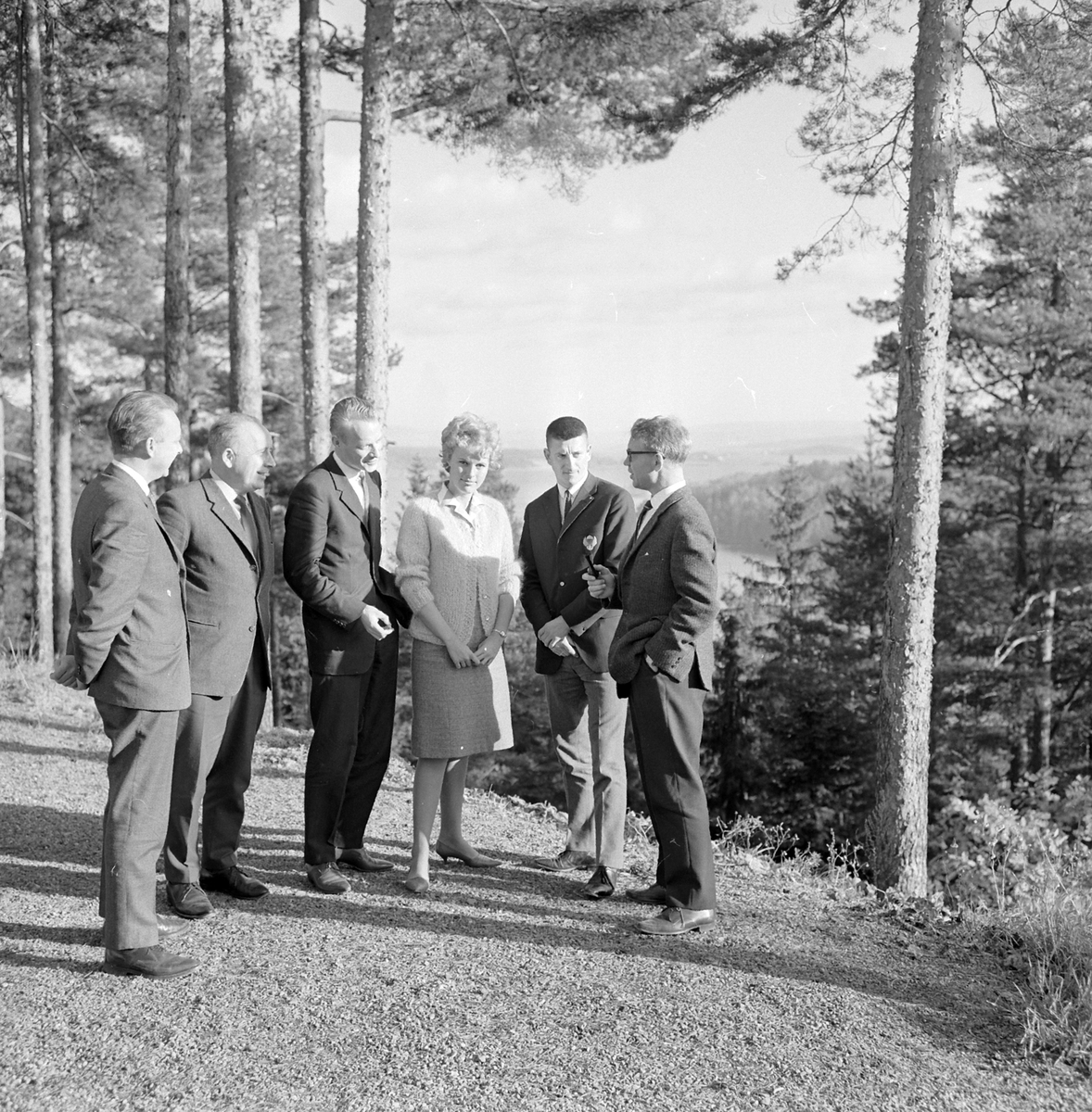 Adolf Skjegstad, Gruppe 6, ukjente.