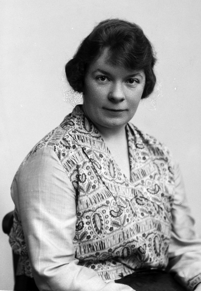 Christian Grundseth, ANNE JOHANNE, LILLEMOR SCHØNBERG ERKEN, G. BUSTERUD 29904