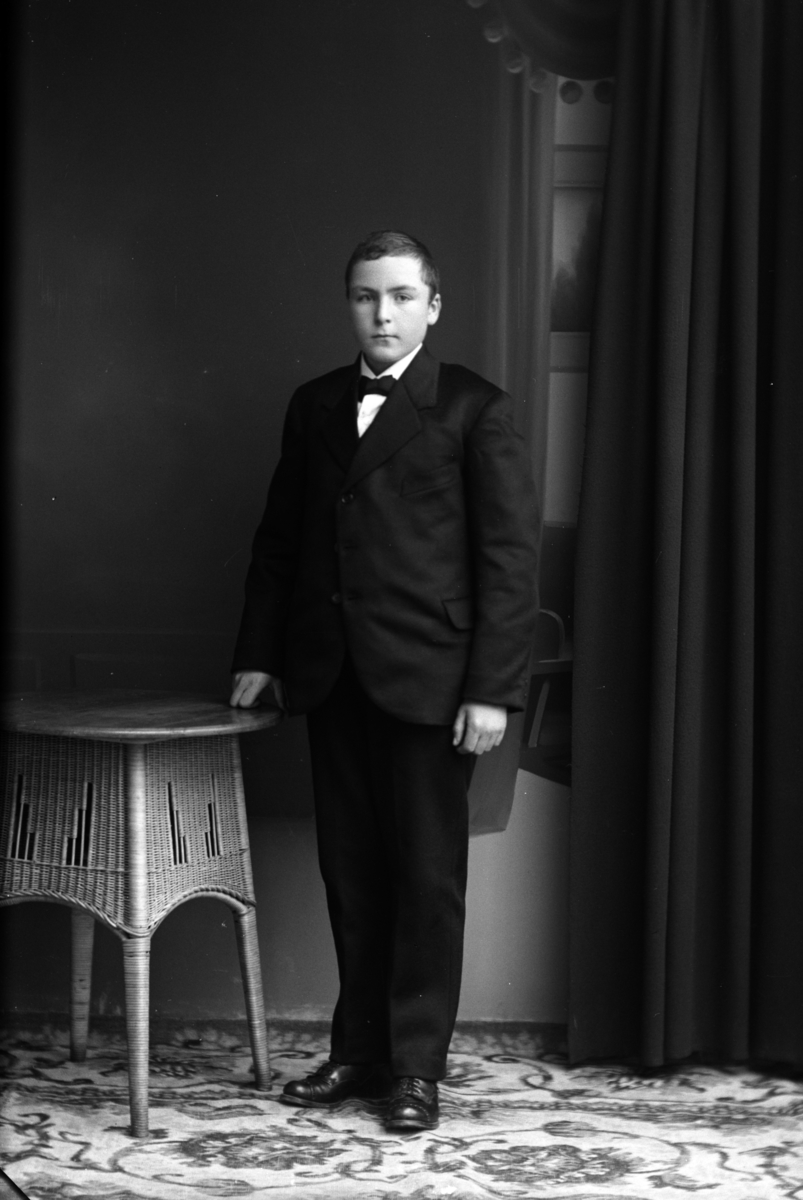Christian Grundseth, HØGTVEIT ASLAK, HELFIG. , 26658