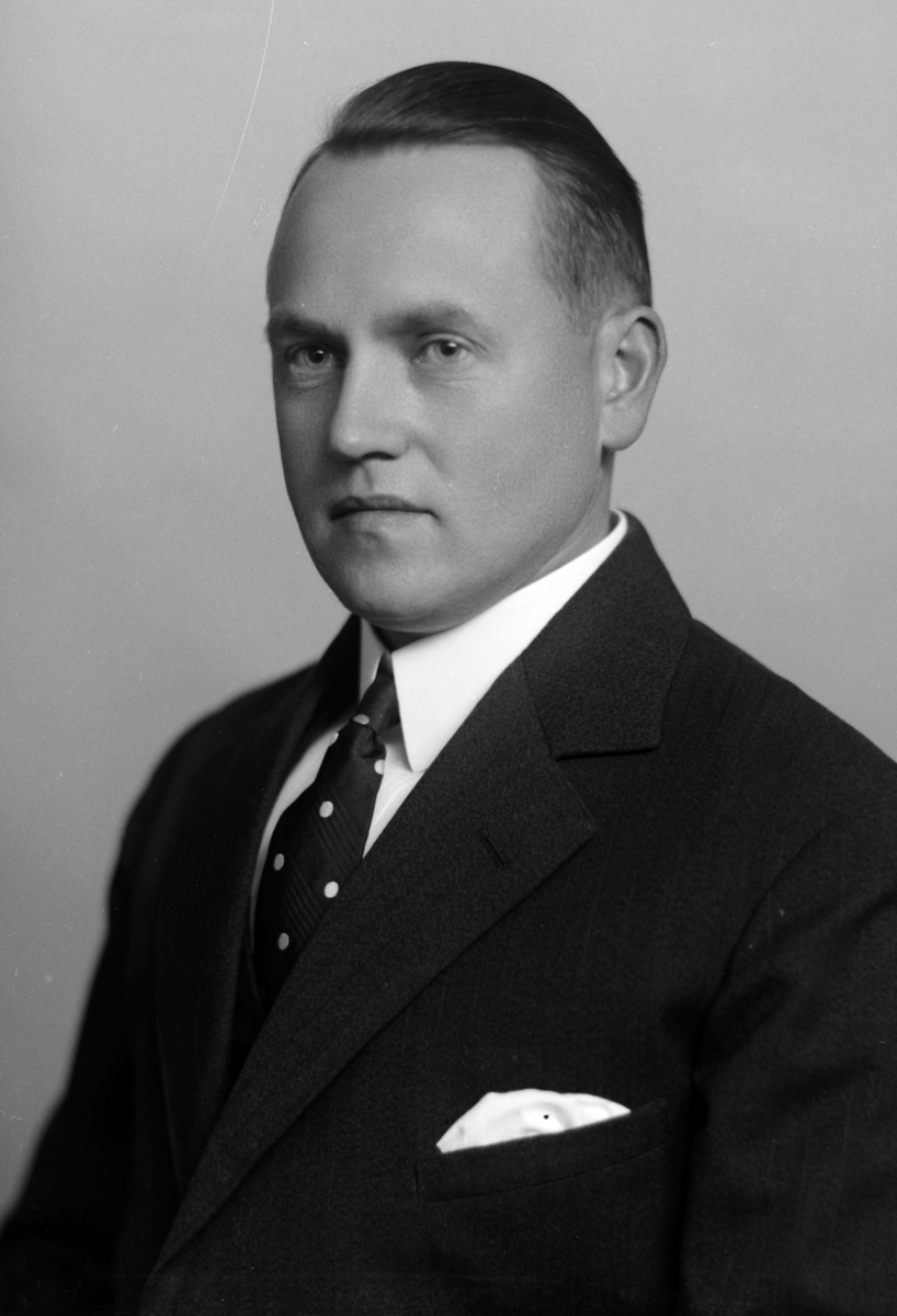 Christian Grundseth, KLØVSTAD SVERRE, HALVFIG. , 35896