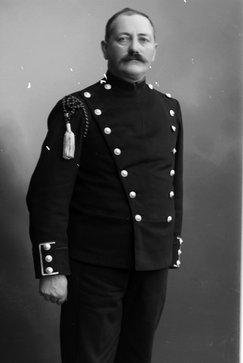 Christian Grundseth, RØBERG SAGFØRER, HELFIG. , UNIFORM 13734