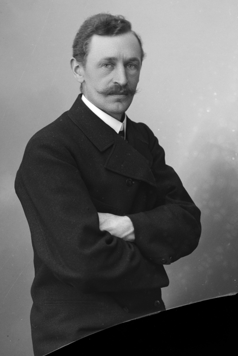 Christian Grundseth, UKJENT MANN,
