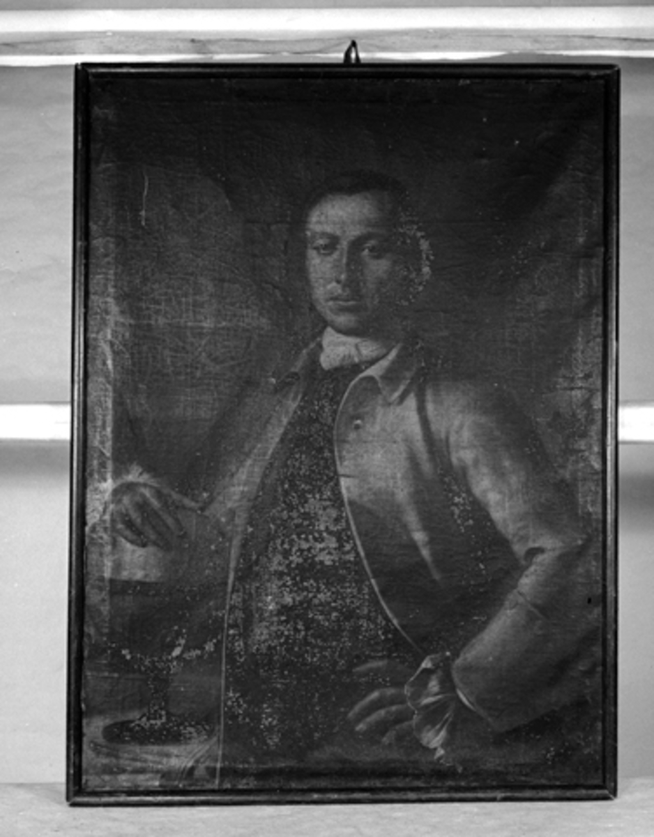 Toralv Bleken-Nilssen, Gjenstandfotografering, Opplandenes folkemuseums samling. (Hedmarksmuseet) UKJENT
