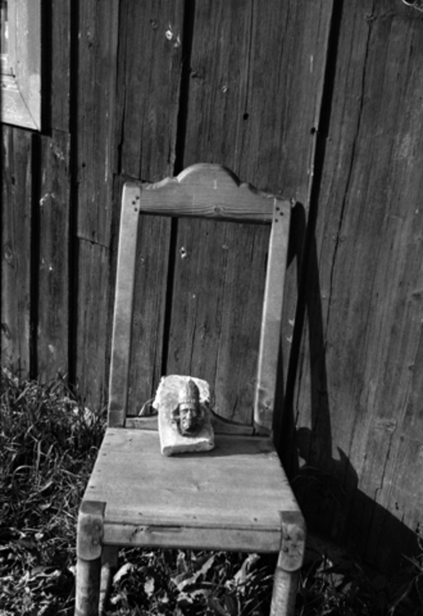 Toralv Bleken-Nilssen, SKULPTUR. HODE. UKJENT.
