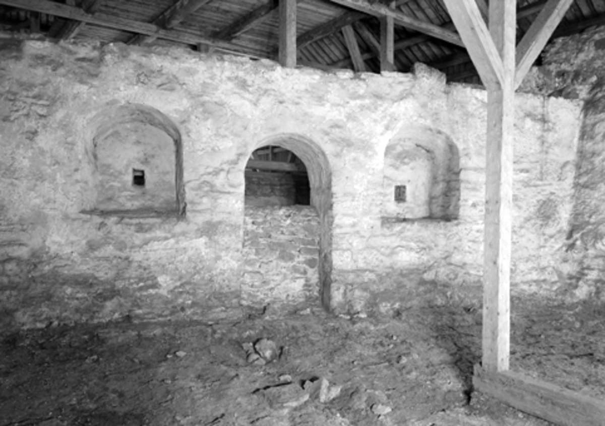 Anno Domkirkeodden, STORHAMARLÅVEN, INTERIØR,
