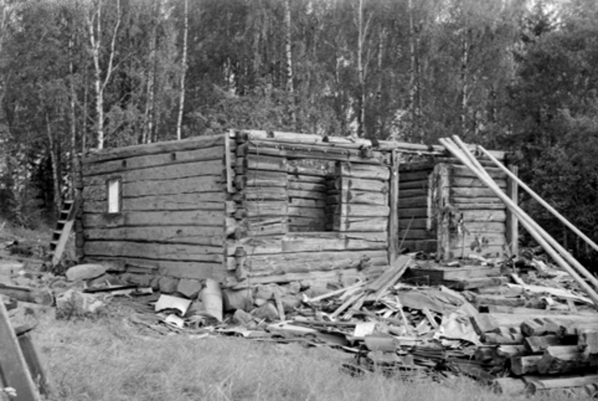 Toralv Bleken-Nilssen, SKARDERUDSTUA, FLYTTES TIL HEDMARKSMUSEET. 1956.