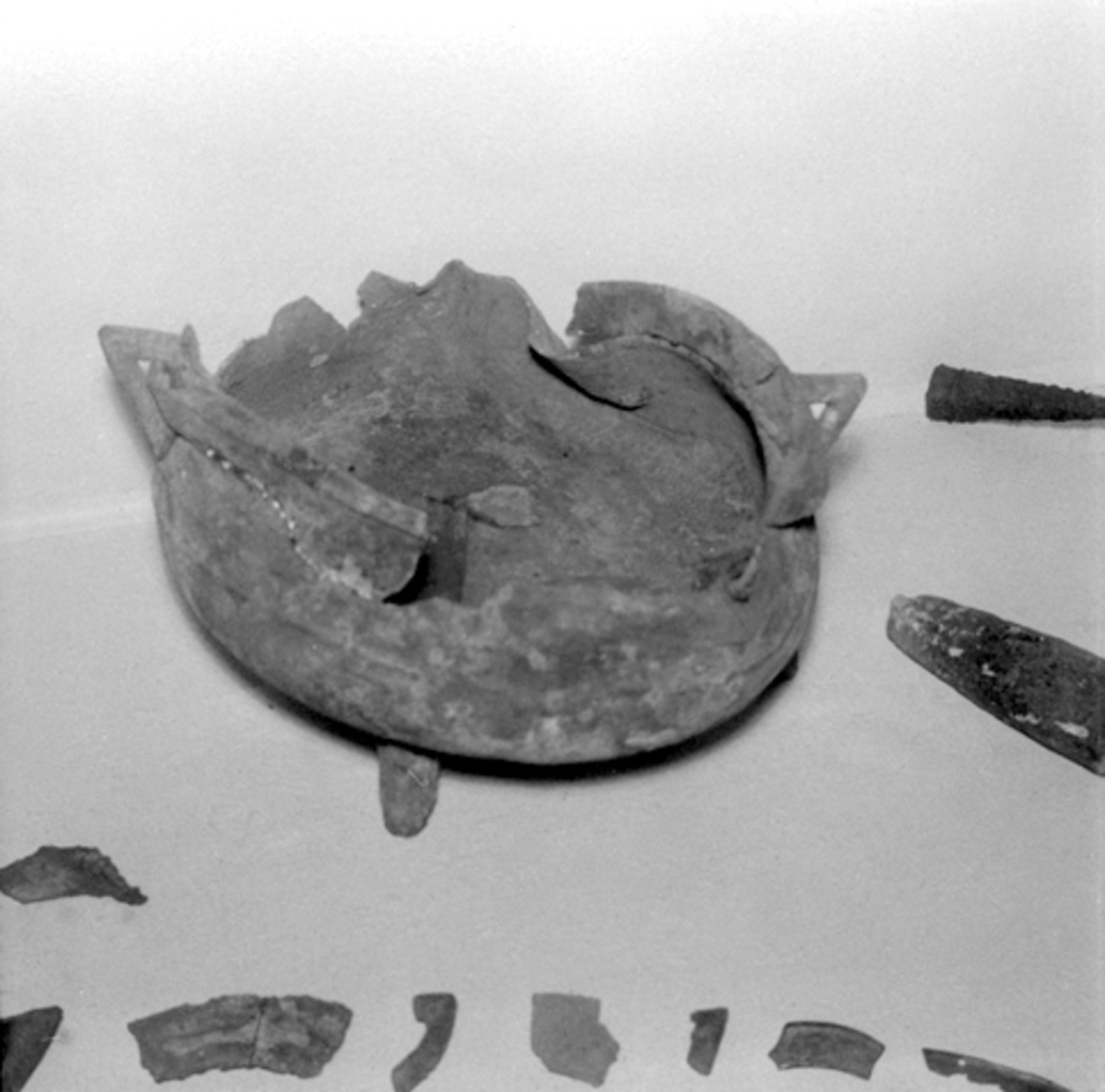 Normann Fotoatelier, GRYTE, FRAGMENTER. FOTO: NORMANN.