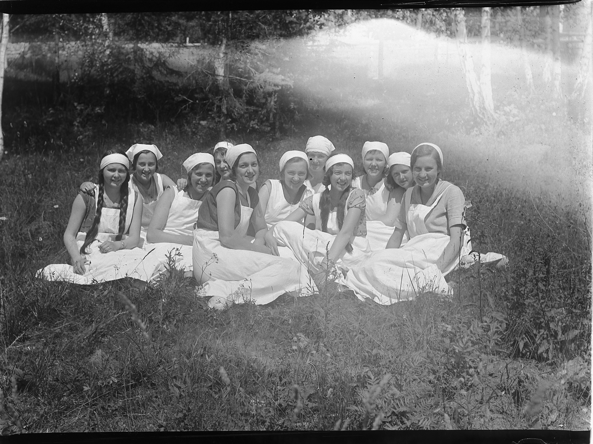 Mikkel Sveinhaug, GRUPPE 11 UKJENTE ELEVER PÅ FYLKESSKOLEN, RINGSAKER.