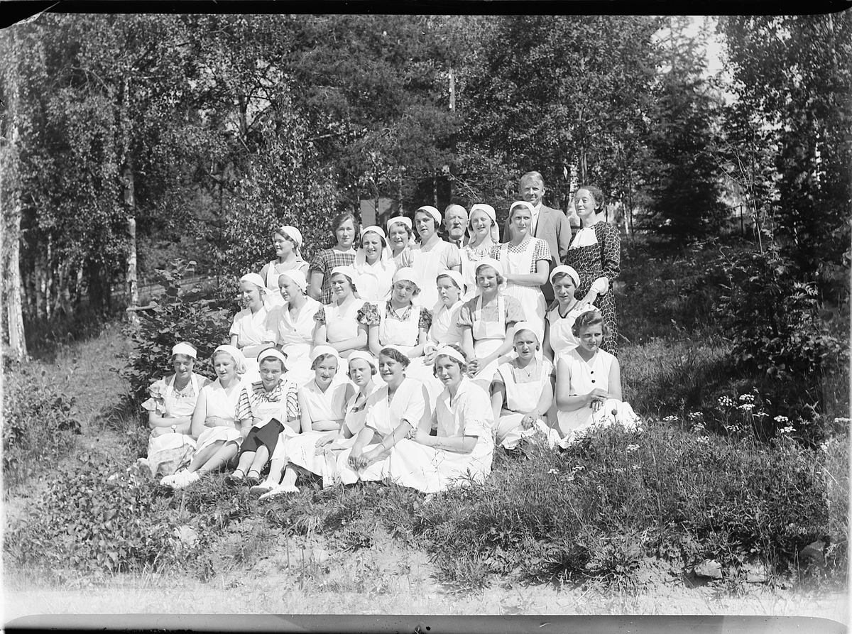Mikkel Sveinhaug, GRUPPE 26 UKJENTE PÅ FYLKESSKOLEN, RINGSAKER. VÅRKULLET 1925.