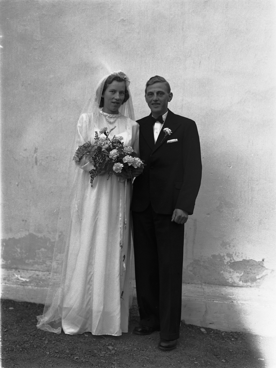 Håkon Prestkværn, BRUDEPAR, LAGMANNSVEEN, ELVSVEEN.