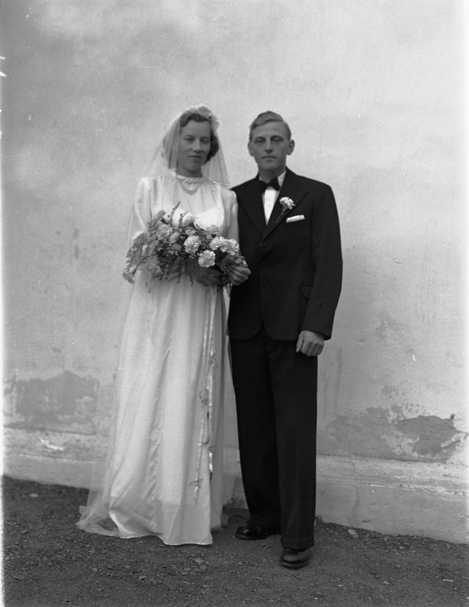 Håkon Prestkværn, BRUDEPAR, LAGMANNSVEEN, ELVSVEEN