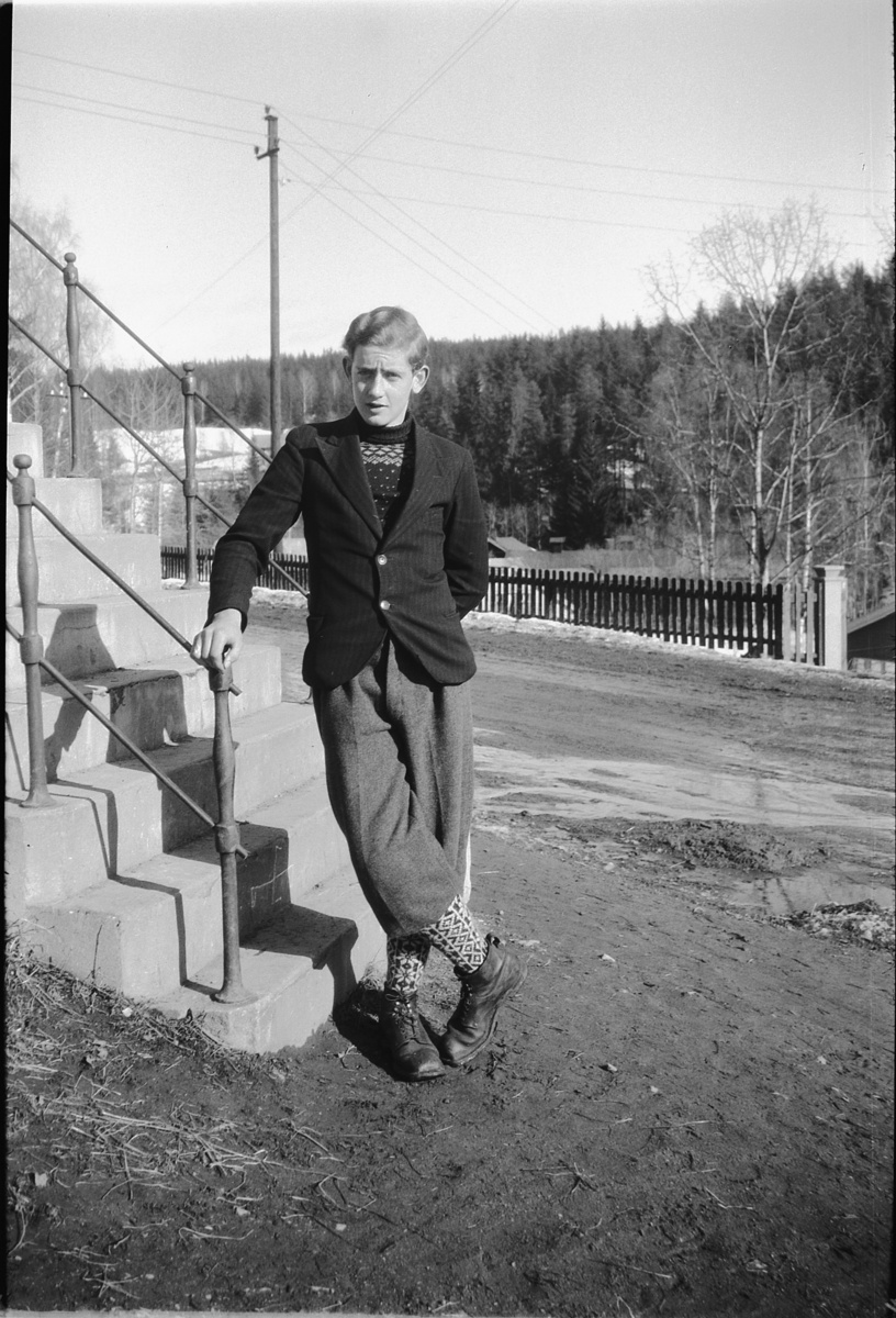 Håkon Prestkværn, ERLING OLAFSEN, MOELV.