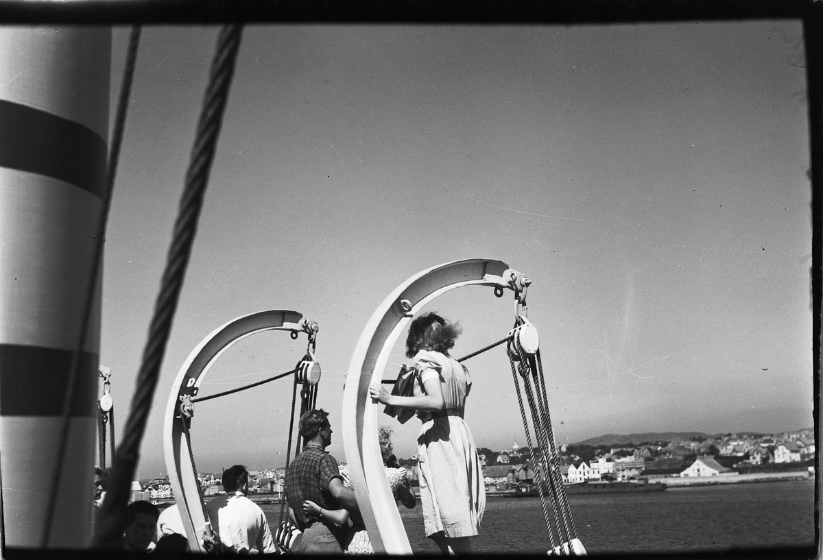 Håkon Prestkværn, Mennesker på MS Haugesund som gikk i rute Stavanger-Haugesund fra 1948 til slutten av 60 tallet. Ferje, båt.