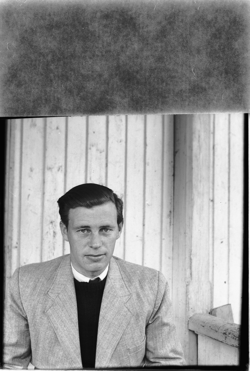 Håkon Prestkværn, PER ULVEN, MOELV.