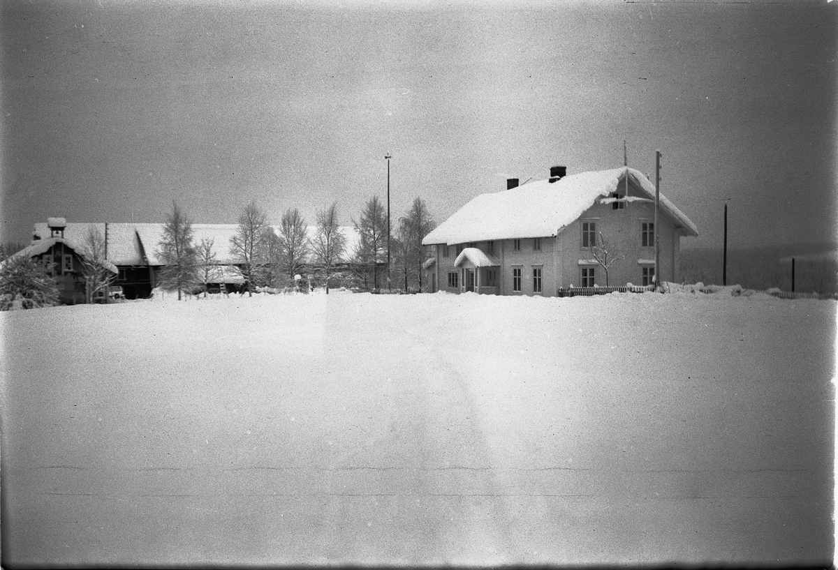 Håkon Prestkværn, Vinter. Gard på ukjent sted.