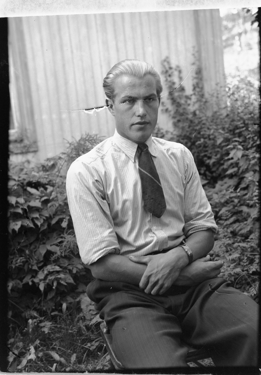 Håkon Prestkværn, Ukjent mann.