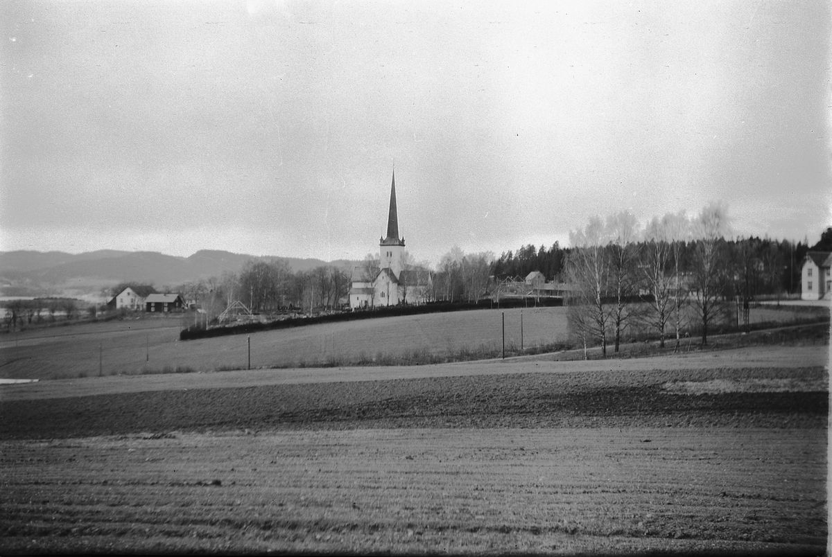 Håkon Prestkværn, Kulturlandskap med Ringsaker kirke.