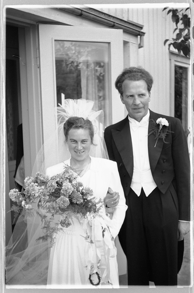 Håkon Prestkværn, BRUMUNDDAL HOTELL, BRYLLUP.