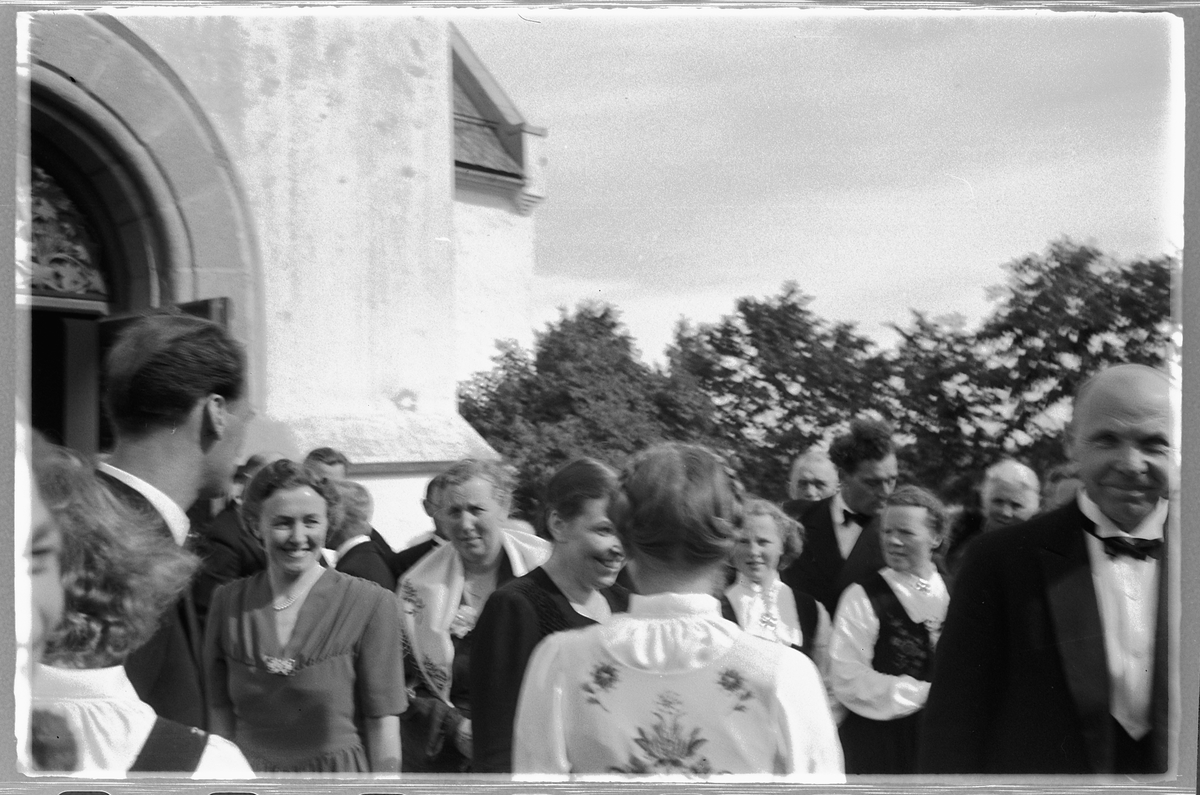 Håkon Prestkværn, BRYLLUP, FURNES KIRKE.