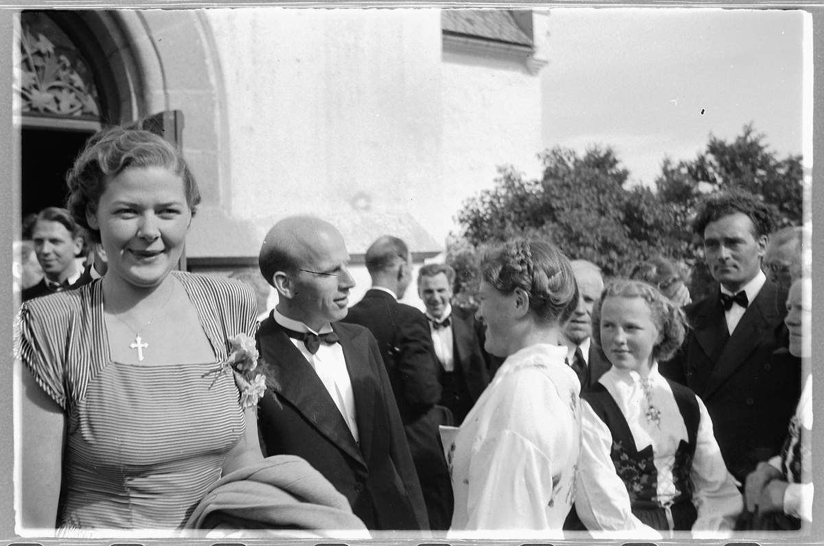 Håkon Prestkværn, BRYLLUP, FURNES KIRKE.