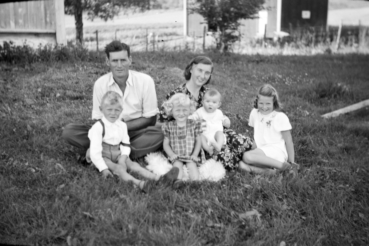 Håkon Prestkværn, Familiegruppe 6, ukjente.