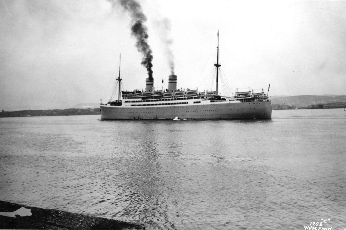 Anders Beer Wilse, Turistskip