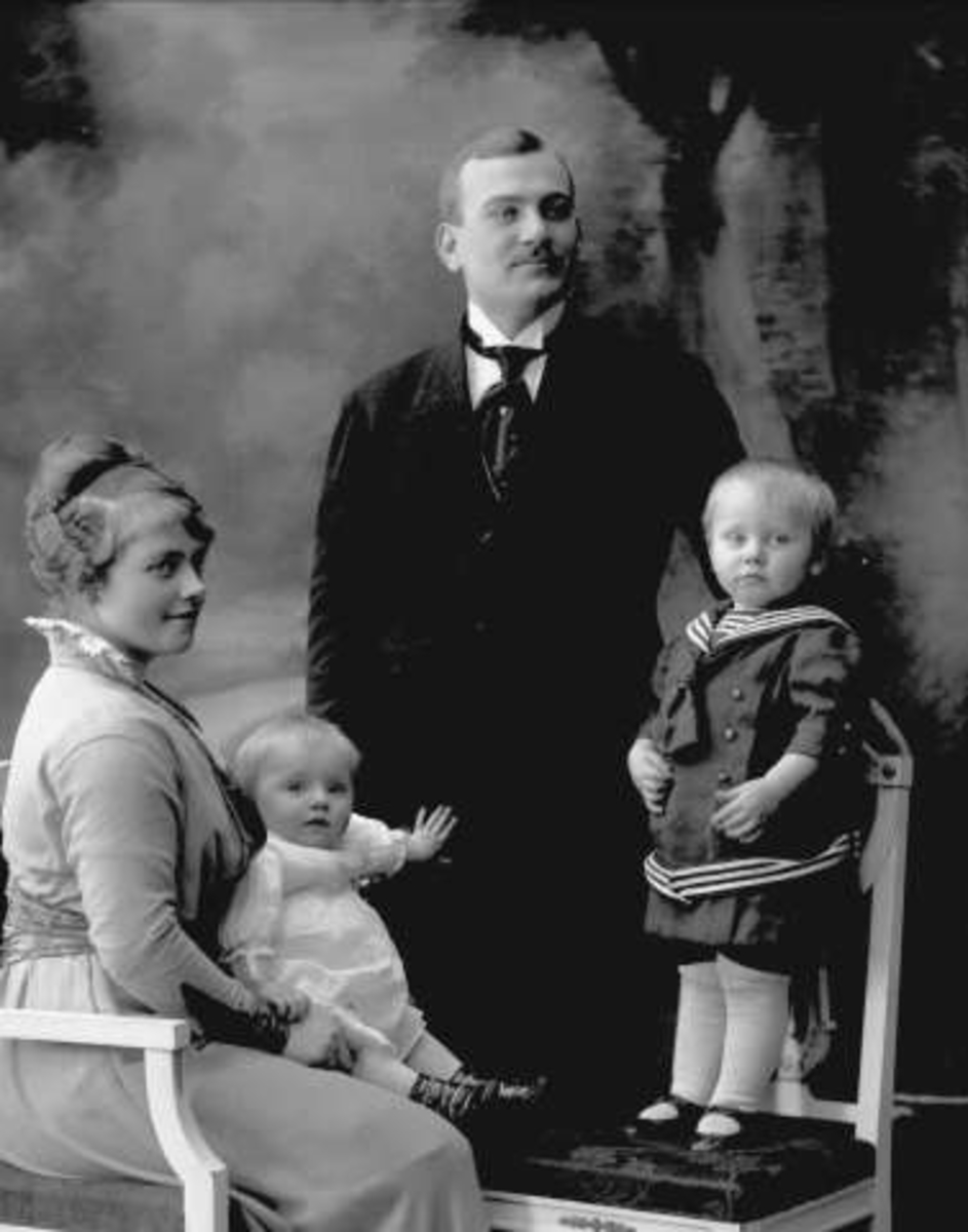 Gustav Borgen, NFB.00359