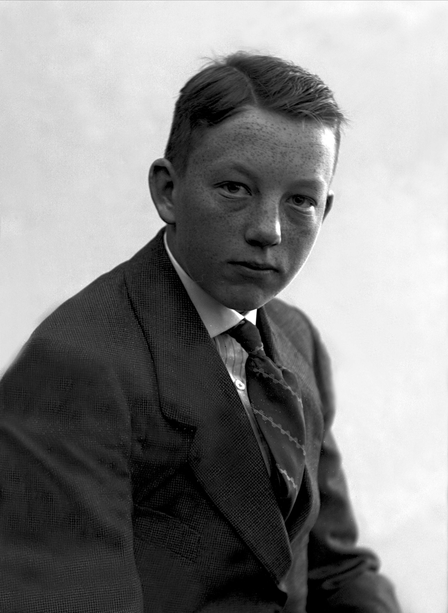 Gustav Borgen, NFB.00948