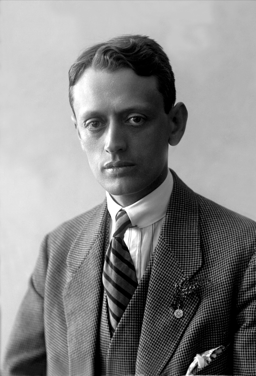 Gustav Borgen, NFB.00972