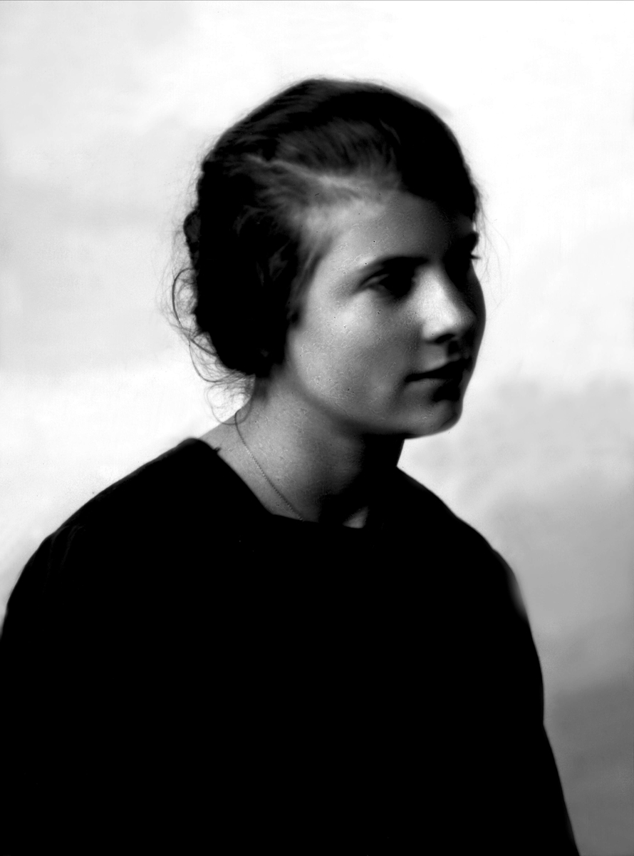 Gustav Borgen, NFB.00974