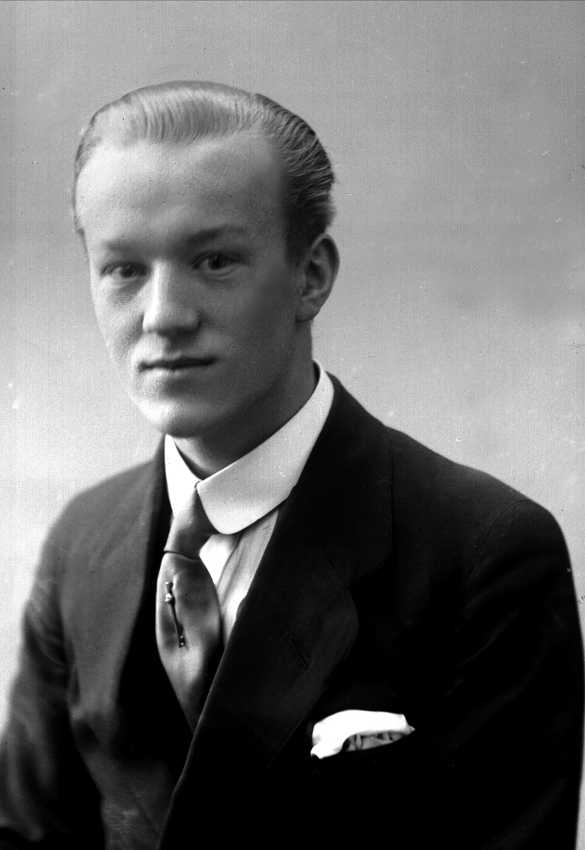 Gustav Borgen, NFB.02080